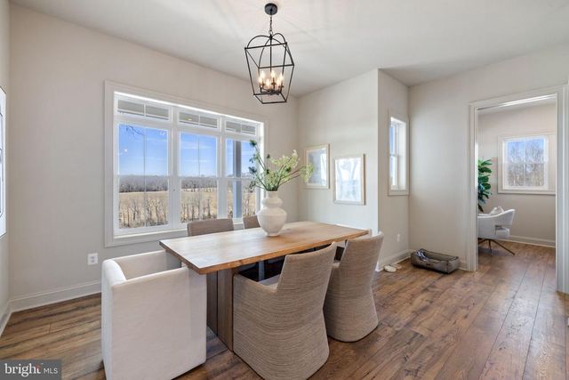 7039 SILK, Jeffersonton, VA 22724