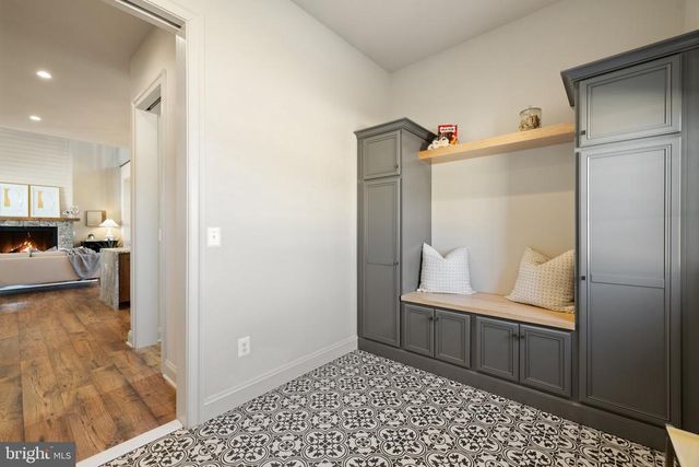 7039 SILK, Jeffersonton, VA 22724