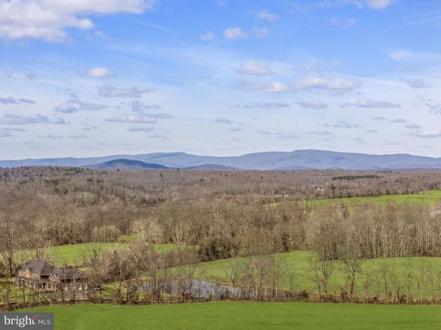 7039 SILK, Jeffersonton, VA 22724