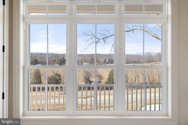 7039 SILK, Jeffersonton, VA 22724