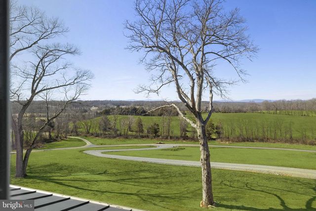7039 SILK, Jeffersonton, VA 22724