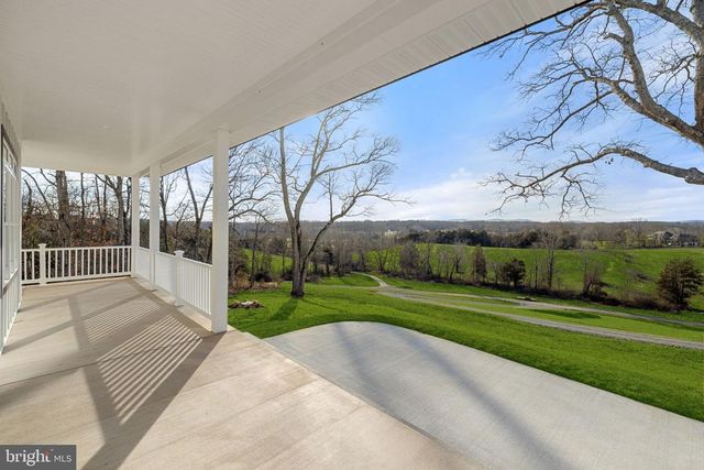 7039 SILK, Jeffersonton, VA 22724