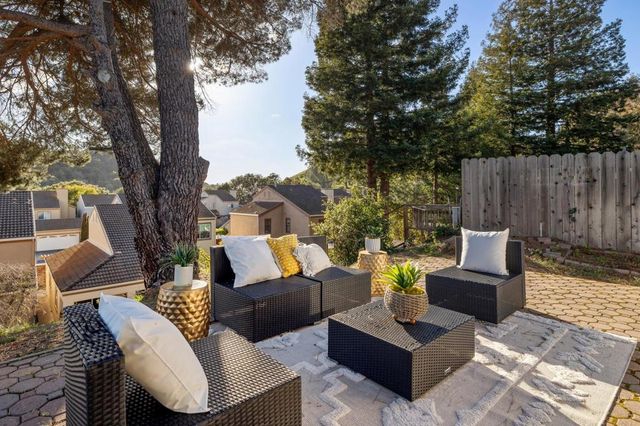 28071 28071 Dobbel Ave, Hayward, CA 94542