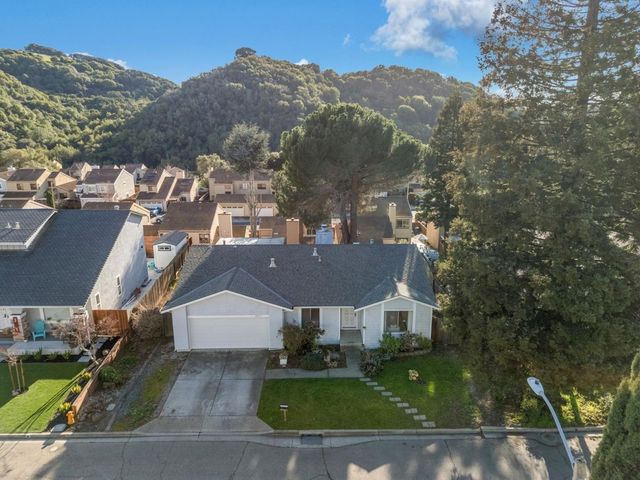 28071 28071 Dobbel Ave, Hayward, CA 94542