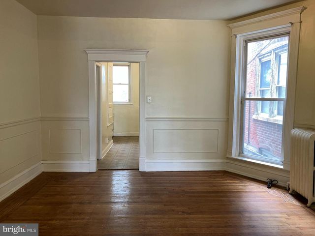 1512 W RUSCOMB ST, Philadelphia, PA 19141