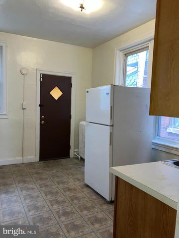 1512 W RUSCOMB ST, Philadelphia, PA 19141