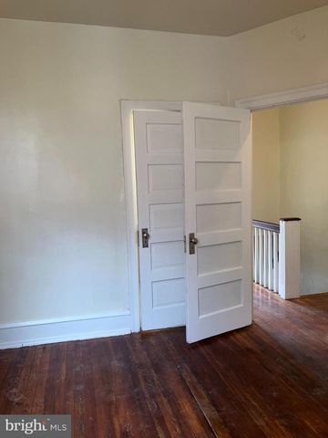 1512 W RUSCOMB ST, Philadelphia, PA 19141