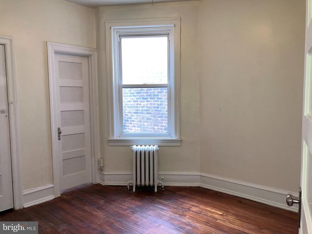 1512 W RUSCOMB ST, Philadelphia, PA 19141