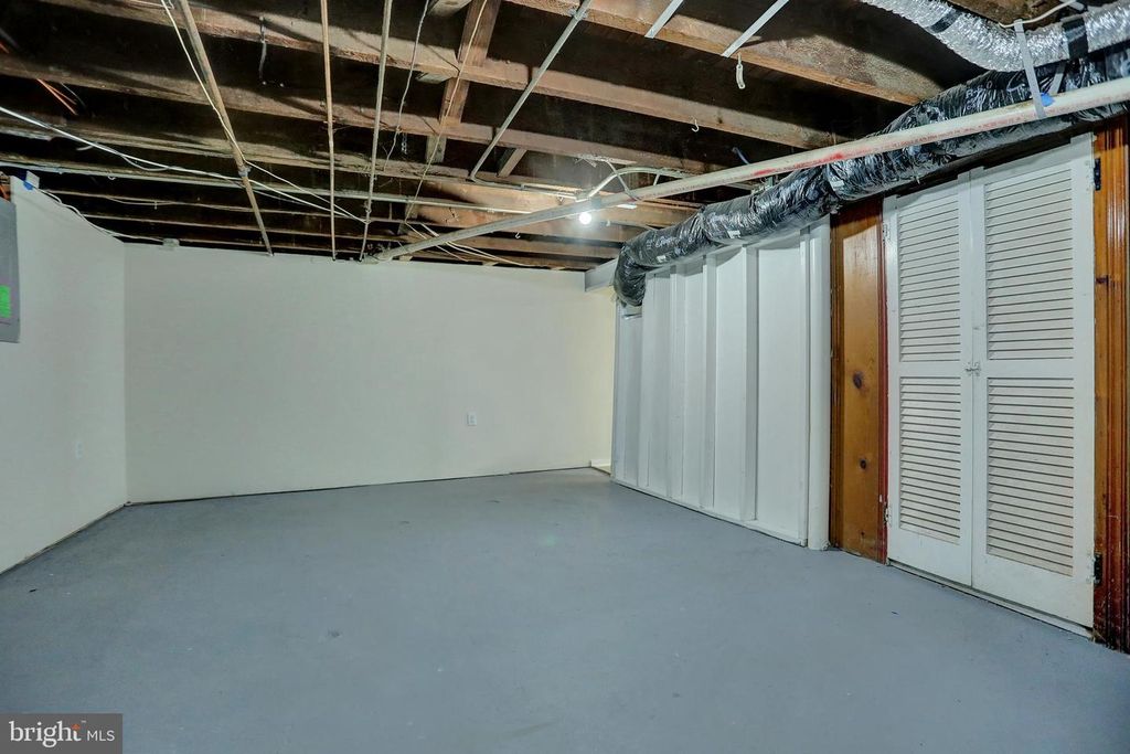 Image 30 of property listing at 3202 DUDLEY AVE, Baltimore, MD 21213