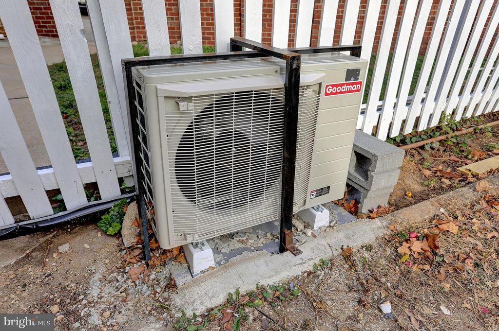 Image 42 of property listing at 3202 DUDLEY AVE, Baltimore, MD 21213