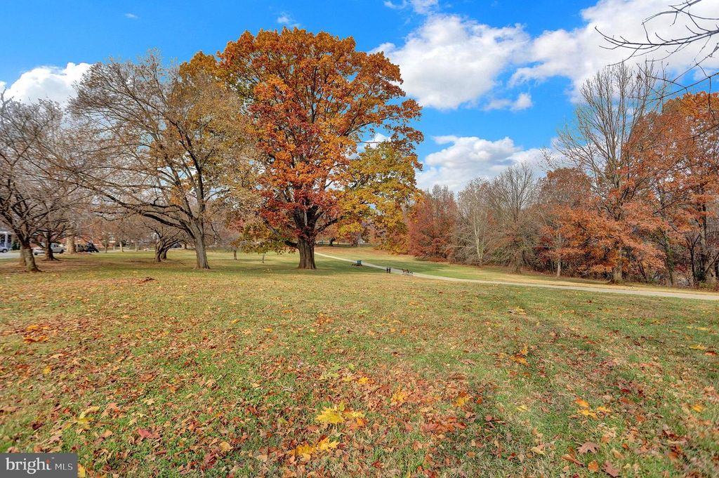 Image 43 of property listing at 3202 DUDLEY AVE, Baltimore, MD 21213