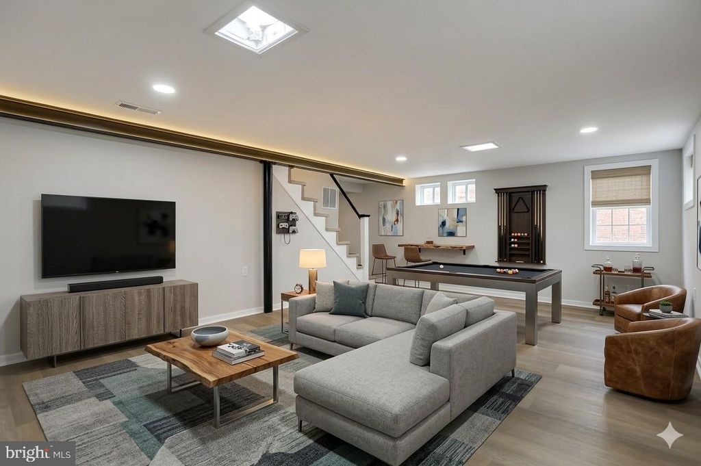 Image 5 of property listing at 3202 DUDLEY AVE, Baltimore, MD 21213