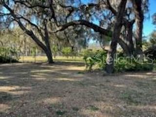 18607 SE 50TH STREET, Ocklawaha, FL 32179