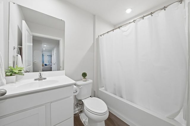524 Wild Sienna, Hampshire, IL 60140