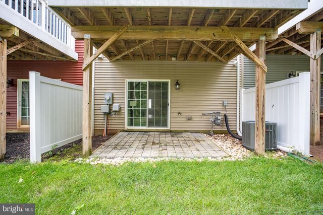 6073 CAMERONS FERRY DR, Haymarket, VA 20169