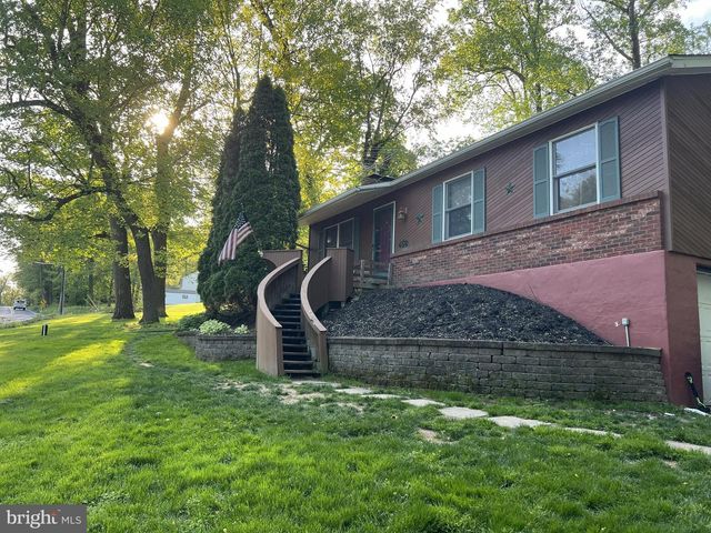 456 MARTIC HEIGHTS DR, Holtwood, PA 17532