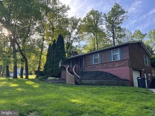 456 MARTIC HEIGHTS DR, Holtwood, PA 17532