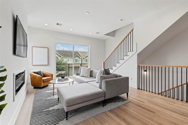 4432 Oats Street, Houston, TX 77020