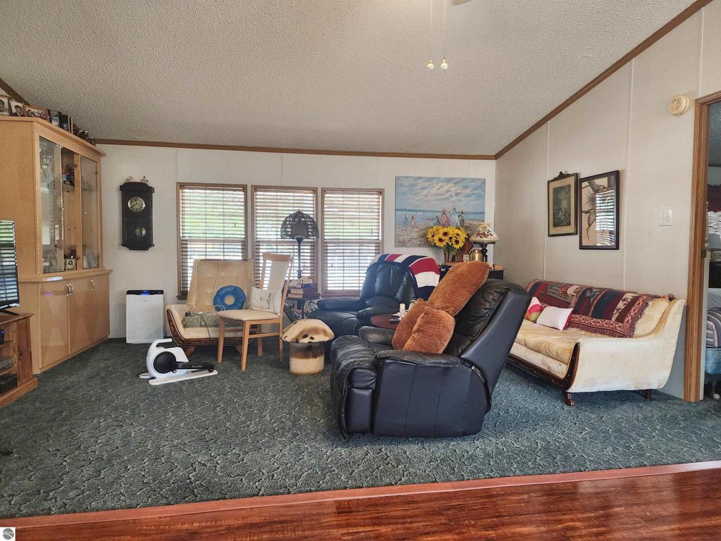 Image 13 of property listing at 3362 Lassie Drive, Alma, MI 48801
