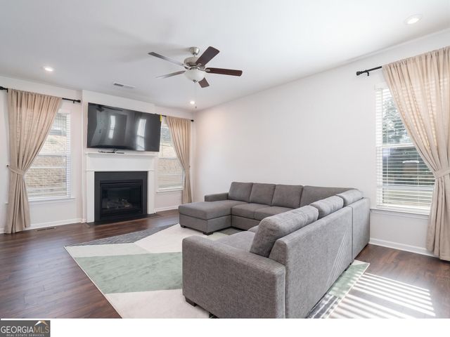 1287 Park Center Circle, Austell, GA 30168