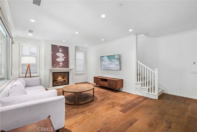 70 Lupari, Irvine, CA 92618