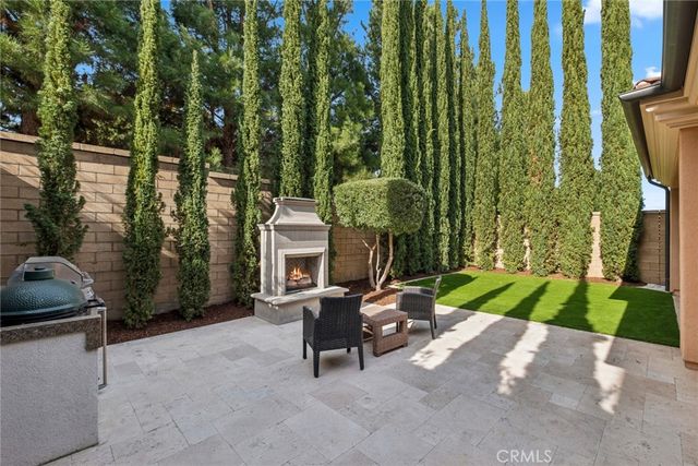 70 Lupari, Irvine, CA 92618