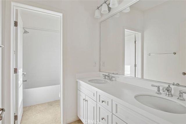 70 Lupari, Irvine, CA 92618