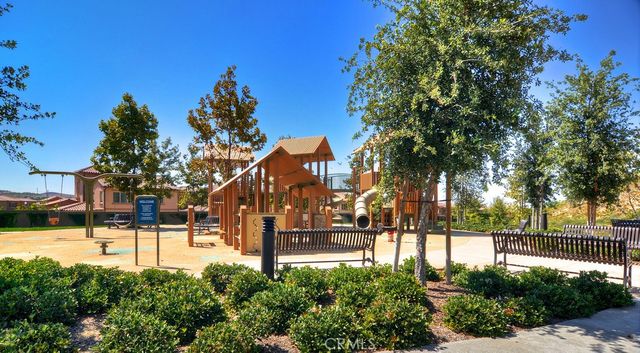 70 Lupari, Irvine, CA 92618