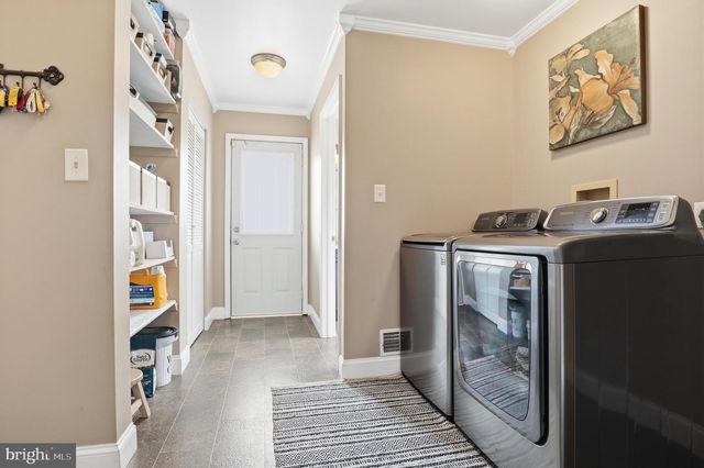 415 BARTS CHURCH RD, Hanover, PA 17331