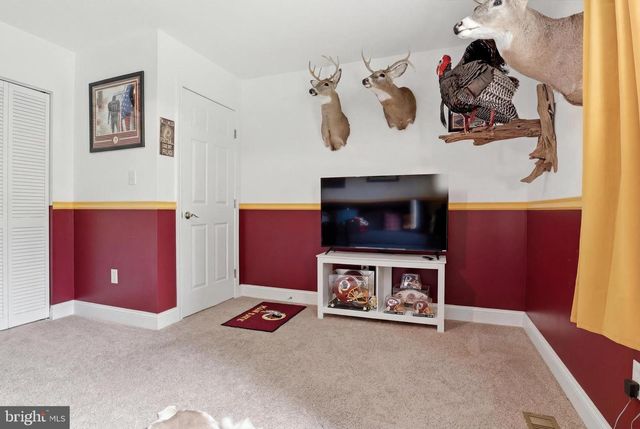 415 BARTS CHURCH RD, Hanover, PA 17331