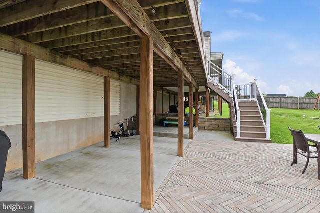 415 BARTS CHURCH RD, Hanover, PA 17331