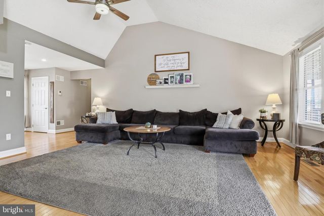 415 BARTS CHURCH RD, Hanover, PA 17331