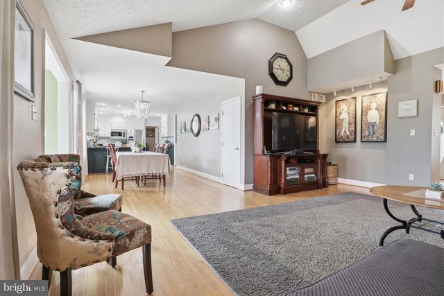 415 BARTS CHURCH RD, Hanover, PA 17331