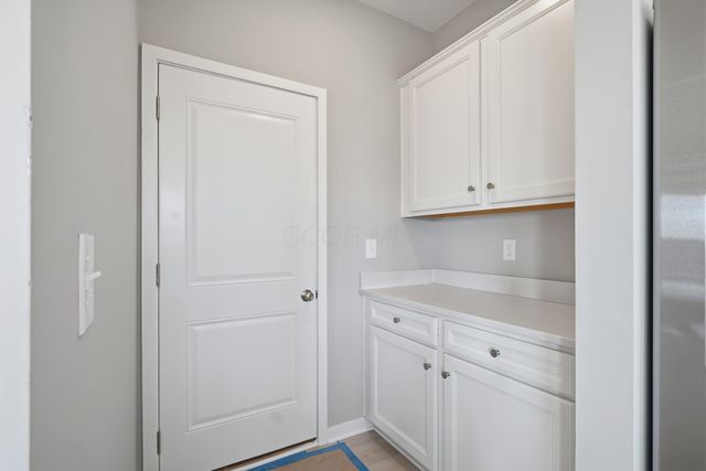 6445 White Star Drive, Powell, OH 43065