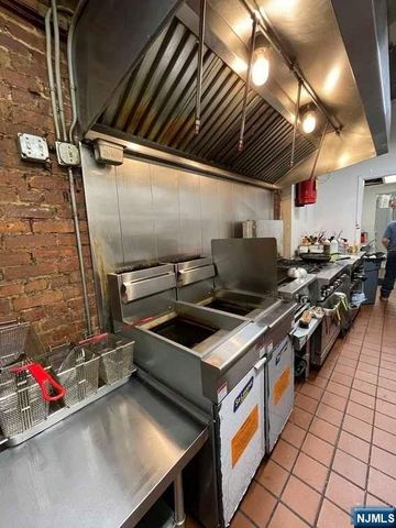 218 Main Street, Ridgefield Park, NJ 07660