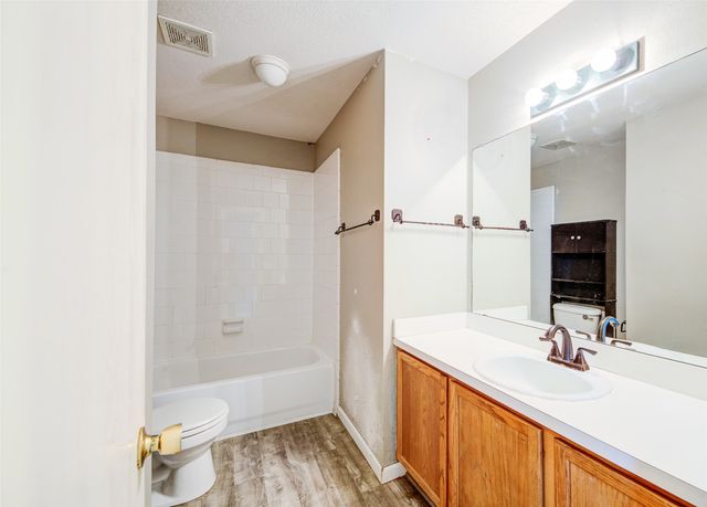 3240 BENT CREEK Drive, Denton, TX 76210