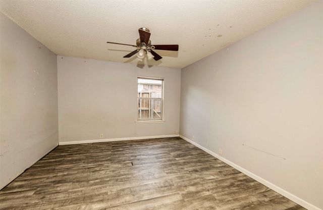 3240 BENT CREEK Drive, Denton, TX 76210