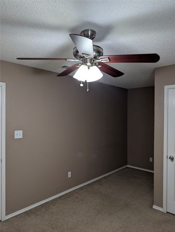 700 Flamingo Drive, Saginaw, TX 76131
