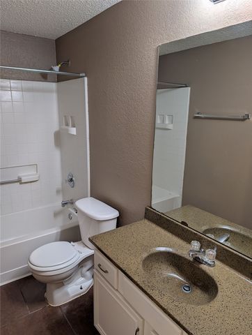 700 Flamingo Drive, Saginaw, TX 76131