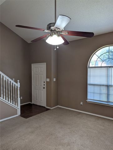 700 Flamingo Drive, Saginaw, TX 76131