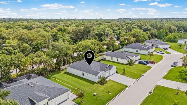 4820 Brookhaven Manor SW, Vero Beach, FL 32968