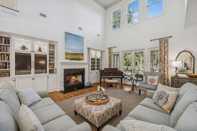 9 Middleton Gardens Pl, Bluffton, SC 29910