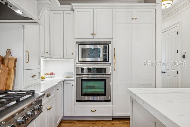 9 Middleton Gardens Pl, Bluffton, SC 29910