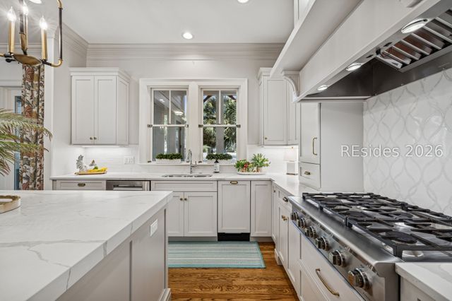 9 Middleton Gardens Pl, Bluffton, SC 29910