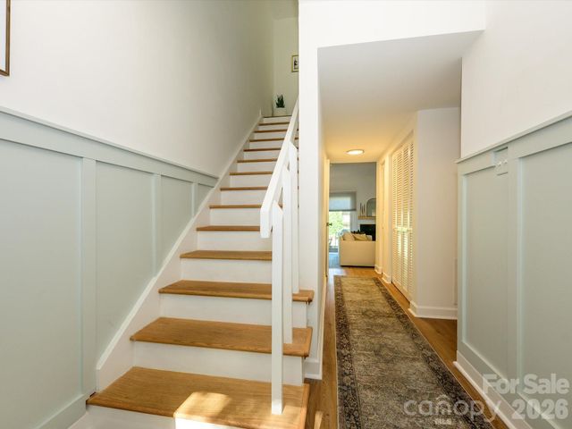 3738 Winding Creek Lane, Charlotte, NC 28226