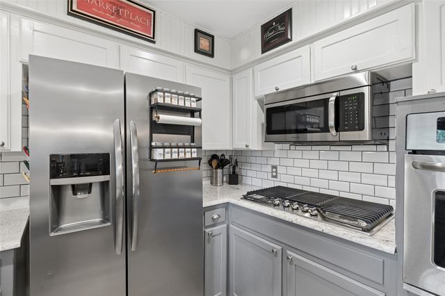 7420 Maple Drive, North Richland Hills, TX 76180