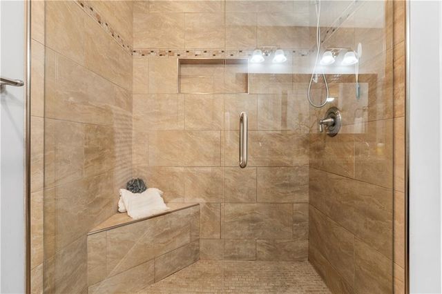 3755 Ashwood SE Drive, Smyrna, GA 30080