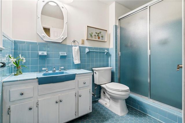 3755 Ashwood SE Drive, Smyrna, GA 30080