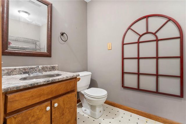 3755 Ashwood SE Drive, Smyrna, GA 30080