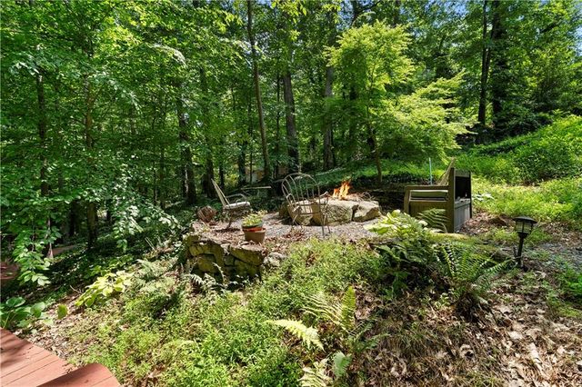 3755 Ashwood SE Drive, Smyrna, GA 30080